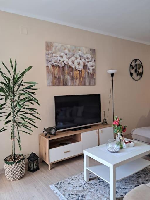 Holiday Home Apartment Будва Екстер'єр фото